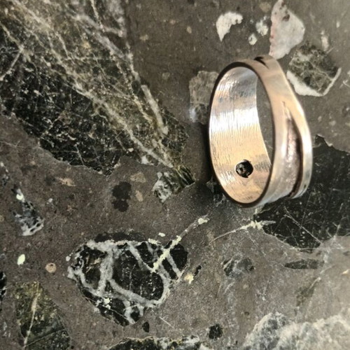 Silver ring 925 with design like new, vintage no 57
