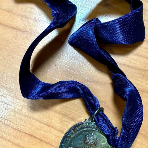 Gilded Masonic Phoenix Lodge Medal like new (1917–1987)