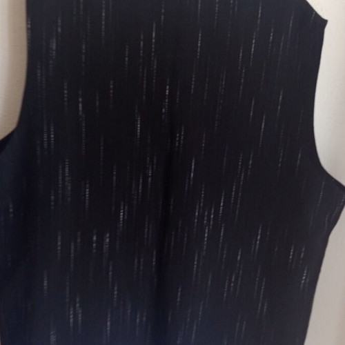 Nissos Black Women's Vest with Embossed Texture like new