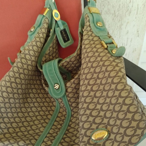 Guess shoulder bag like new, beige canvas and leather, mint green