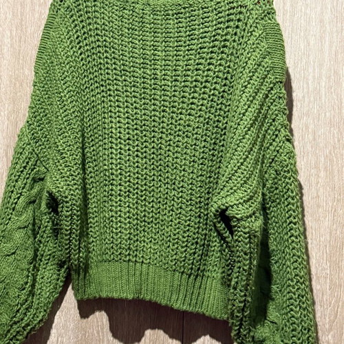 Turtleneck sweater like new, thick knit, green