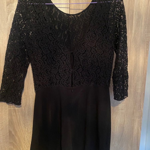 Zara one-piece shorts/skirt like new with lace size M