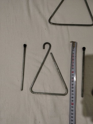 Triangles for carols used, pack