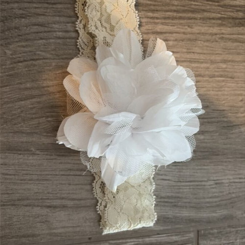 Baby hair accessory with white flower