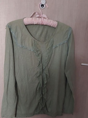 Street One women's cotton blouse like new, size M, green