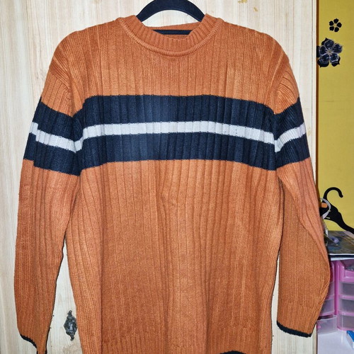 Sweatshirt used size M