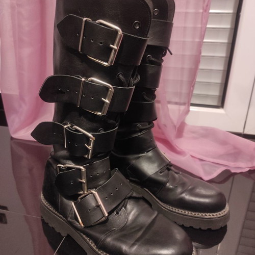 Leather boots used size 43, alternative gothic punk with buckles
