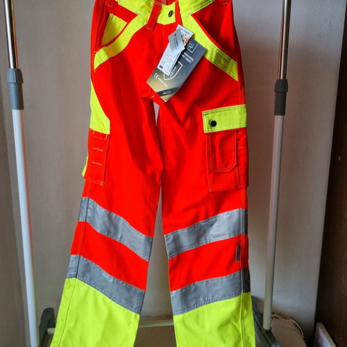 Women's new reflective work pants size 38