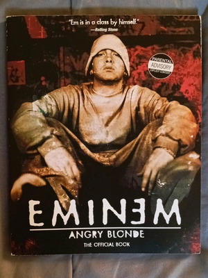 Eminem Angry Blonde βιβλίο μεταχειρισμένο στα Αγγλικά 150 σελίδες