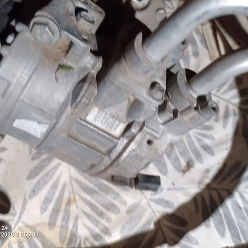 Air Conditioner Compressor and Dynamo set used from VW Eos 1.6