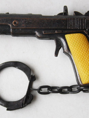 Colt 45 metal keychain 80's new