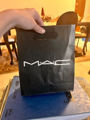 Paper gift bag MAC like new