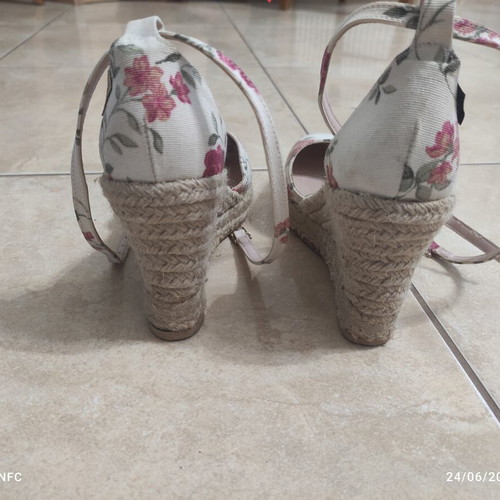 The Workshop women's summer platform espadrilles used, size 39