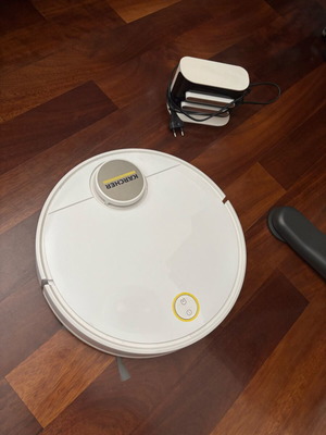 Robot καθαρισμού δαπέδου Karcher RCV3 μεταχειρισμένο