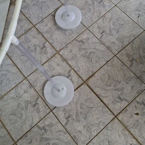 Balloon bases like new, set of 2 plastic 1.63 meters each