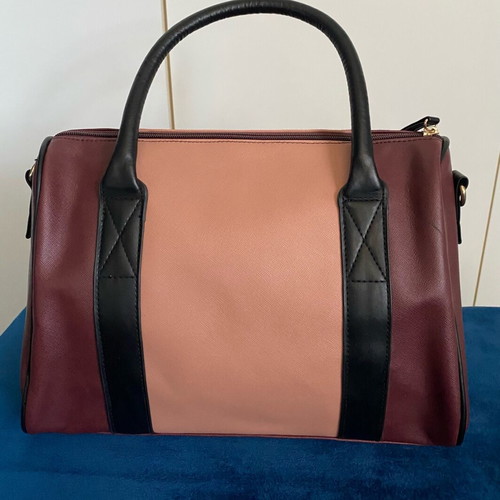 Women's two-tone bag made of faux leather like new