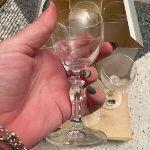 LR Lednicke Rovne Slovakia vintage crystal wine glasses set of 6, like new