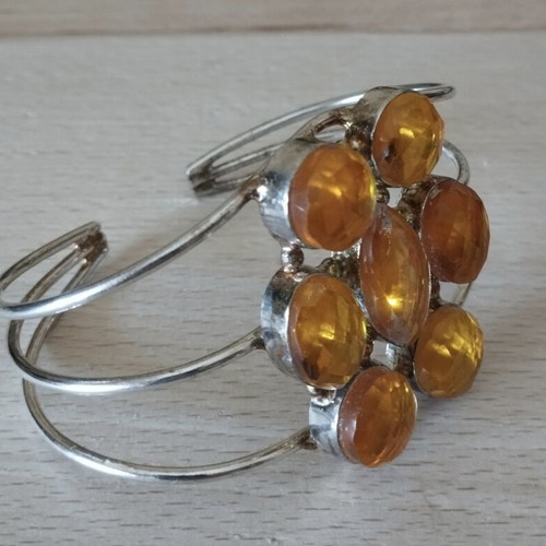 Handmade bracelet with sparkling yellow stones, like new