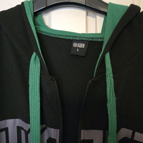 Zaketa hoodie black green size L like new