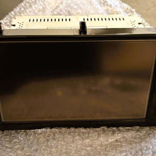 Renault Clio IV 2015 Media Nav screen with original frame like new