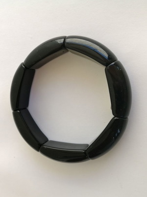Bracelet with black onyx semiprecious stones on silicone, new