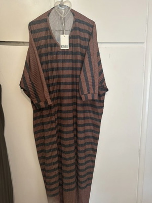 Bonsai long dress new with gold thread details, black and brown