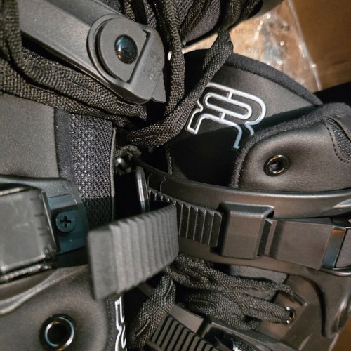 FR FR1 80 Black Inline Roller Skates, size 42