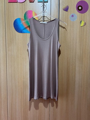 Long top like new, beige, one size for dresses