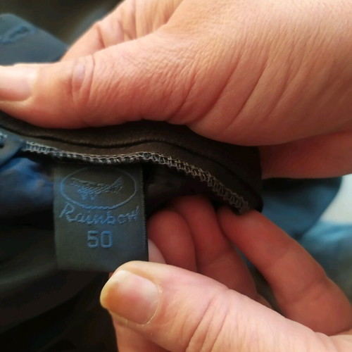 Men's suit used, size XXL