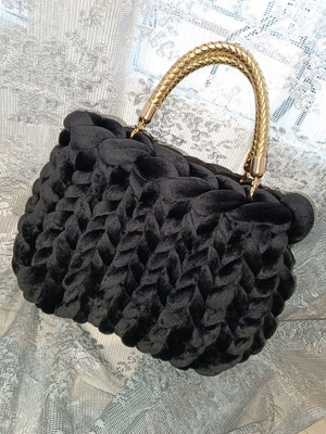 Marshmallow handmade bag new, handheld in color of choice