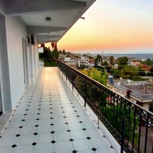 Apartment 2nd floor in Avlona Attica with view and parking