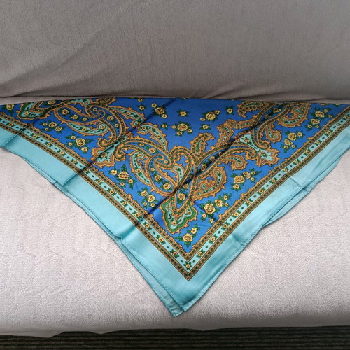 Headscarf vintage like new, blue and orange, size 72x72 cm