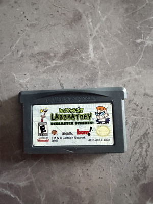 Dexter's Laboratory Deesaster Strikes Nintendo Gameboy Advance game like new