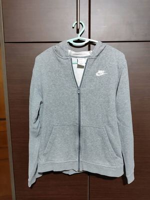 Ζακέτα φούτερ Nike μεταχειρισμένη, εφηβική, γκρι, μέγεθος 170 cm