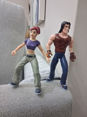 Teenage Mutant Ninja Turtles 2003 φιγούρες Casey Jones και April O'Neil
