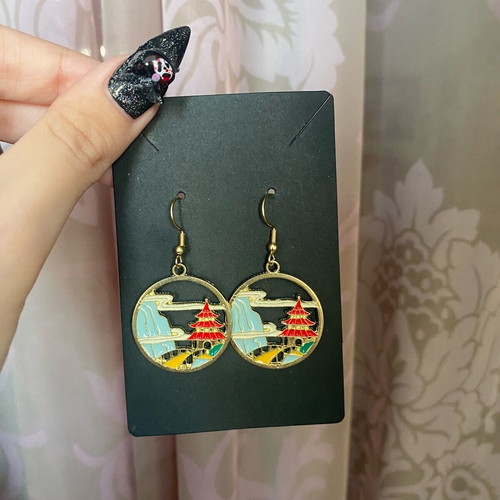 Earrings with Japanese design gold tone, new, steel hooks