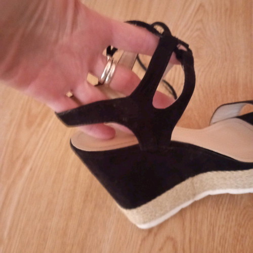 Platform sandal used, size 39, black with laces