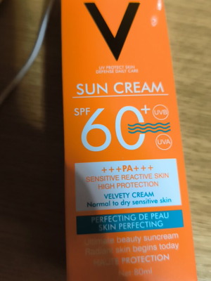 Face sunscreen new, sealed