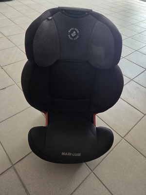 Maxi-Cosi Καθισματάκι Αυτοκινήτου Booster RodiFix AirProtect μεταχειρισμένο 15-36 κιλά με Isofix Authentic Black