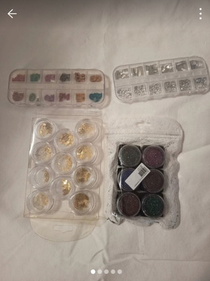 Nail decorations set, 4 pieces