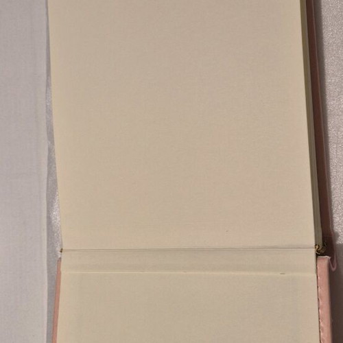 Children's photo album used with silver decoration pink