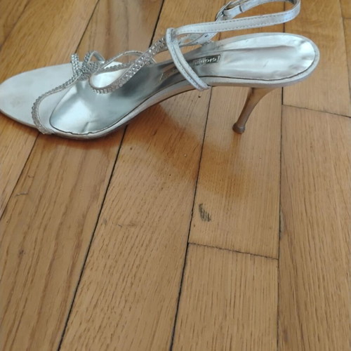 Gianna Kazakou silver sandals like new, size 40
