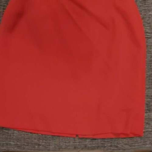 Red suit No Medium with white shirt Petit Principles like new