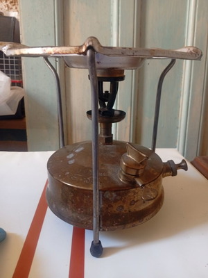 Vintage Hipo Portugal pressure stove used, metal construction