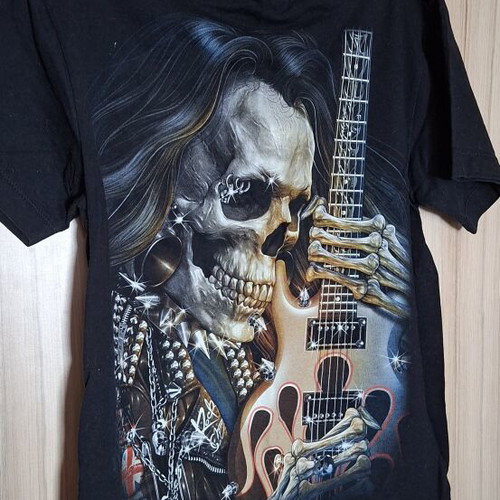 Cotton t-shirt size S like new, black with skull guitar print