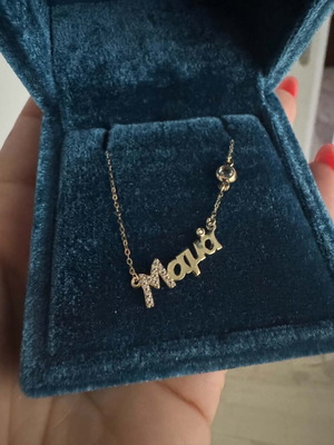 Mama necklace with 9K gold chain, like new, decorated with zircon stones