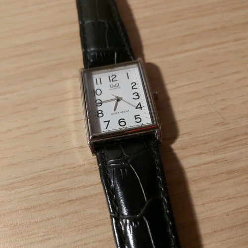 Q&Q vintage wristwatch used men's quartz
