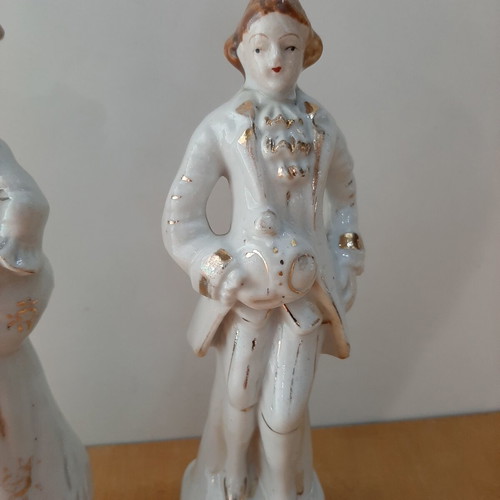 Vintage porcelain couple from Japan like new