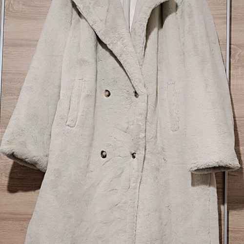 Γούνινο παλτό Verde oversized μπεζ σαν καινούργιο