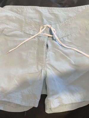 Helly Hansen μπλε σορτς με τσέπες και κορδόνι, σαν καινούργιο